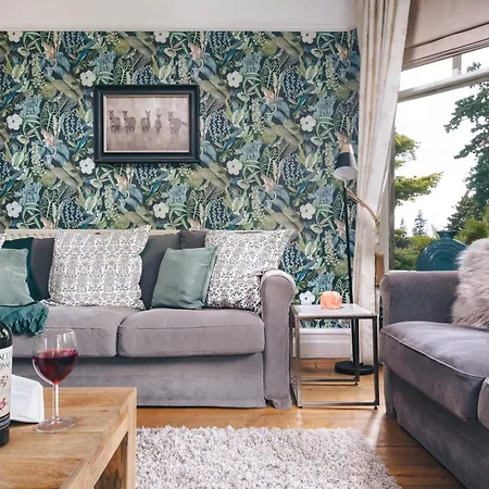 Rosemount District Townhouse With Hot Tub - Ridgestone Windermere